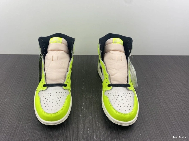 1st Kicks Shoes Jordan Air 1 555088- OG DailyWear 799 Volt High 1105